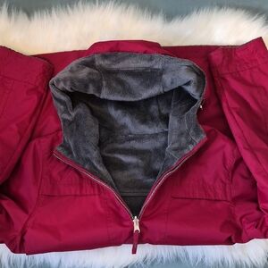 Free Country Reversible Wine Red Hooded Jacket / Gray Fleece